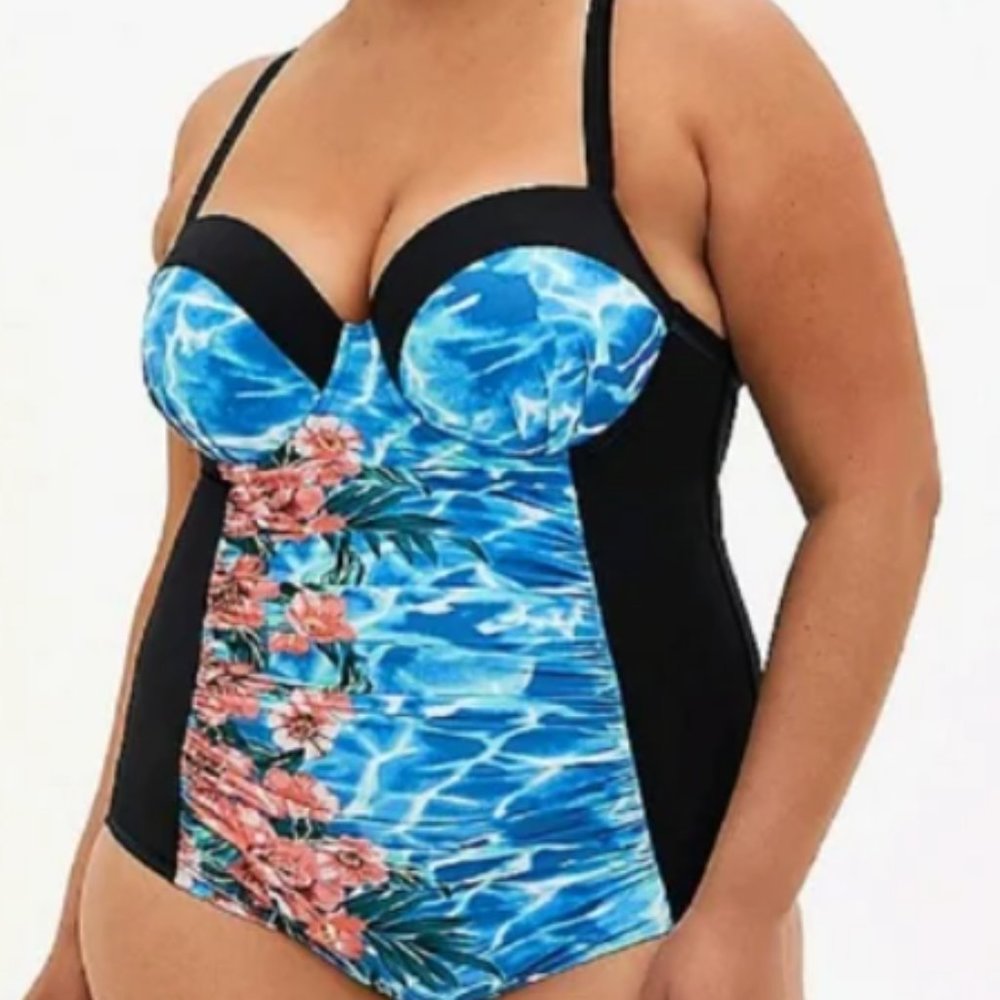 Torrid Slim Fix Strappy Water Floral 2/DD